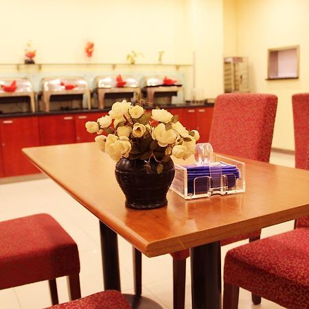 Hanting Express Nanchang Hong Gu Tan Branch Esterno foto